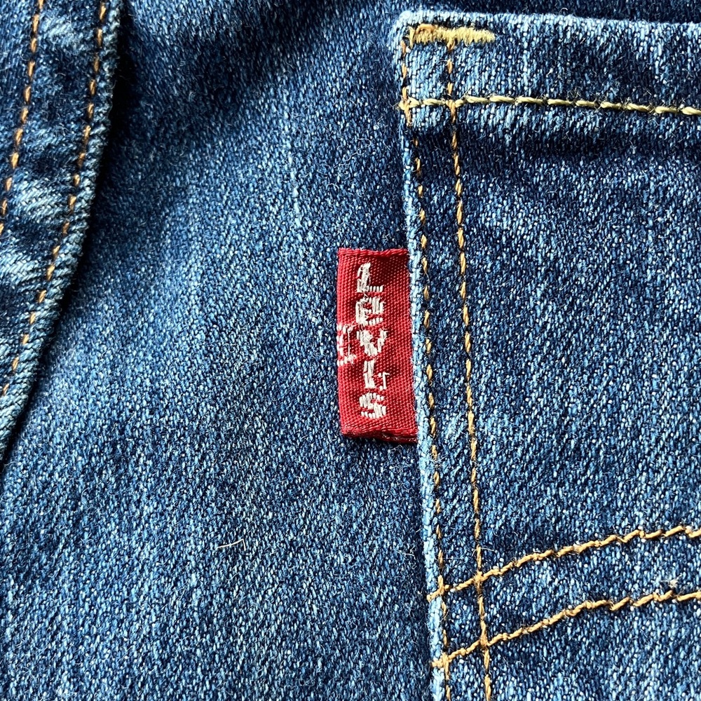 Levi's Women’s Dark Indigo 505 Straight Jeans 28 X 34”; 6L